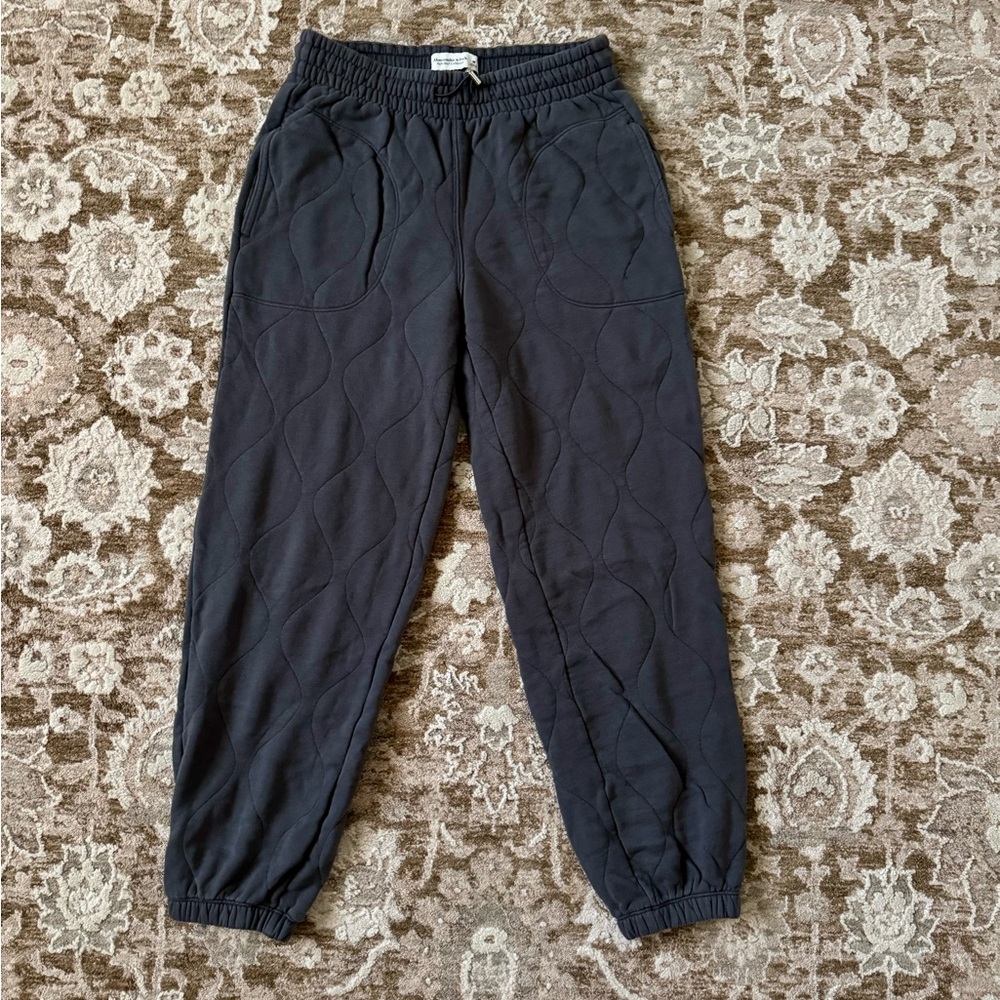 Abercrombie & Fitch Black Quilted Joggers